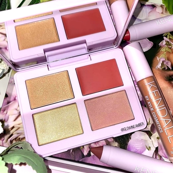 Kendall Blush & Highlighter Cheek Quad - Picture 8 of 16